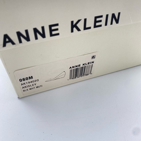 Anne Klein Women's Isley Wedge Pump - Picture 7 of 8